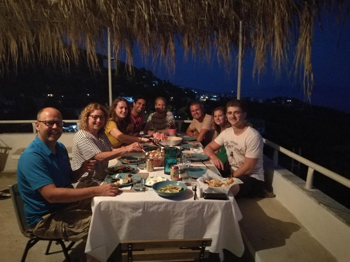 Piqeras Relax Guest House Luaran gambar